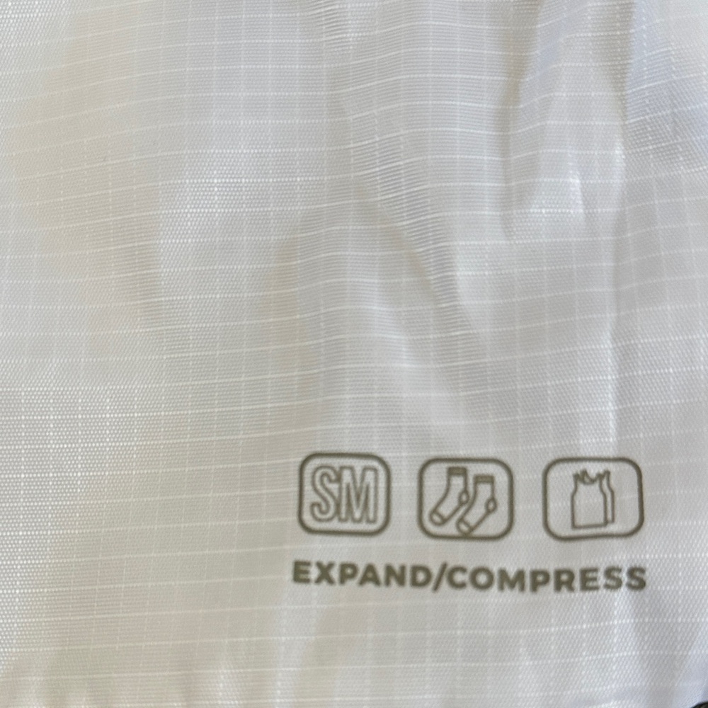 White Packing Cubes Set - Picture 2 of 4